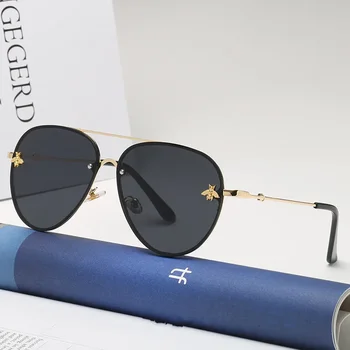2023 Дизайнер на луксозна марка Женски слънчеви очила без рамки Дамски слънчеви очила Градиентни нюанси Малка пчелна леща Дами UV400 Gafas