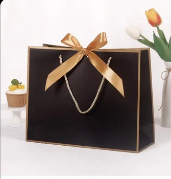 Хартиена торбичка Подаръчна кутия за дрехи Книги Опаковка Чанти за рожден ден Шаферка Златна дръжка / Бижута Перука Магазин чанта Кутия за бонбони